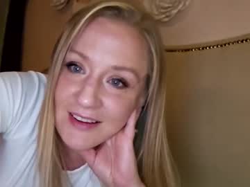 Dakotajreid Chaturbate stream image from June 04, 2025