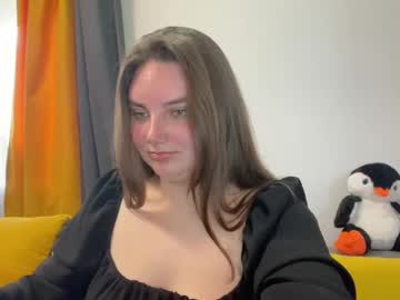 Dreamyblushfairy Chaturbate stream image from June 04, 2025