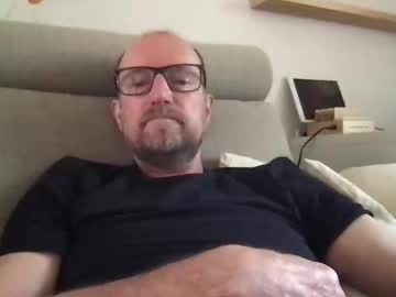 Lovenylon694u Chaturbate stream image from June 04, 2025
