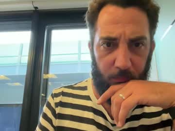 Lanimalr Chaturbate stream image from June 04, 2025