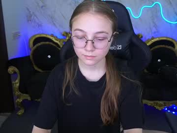 Arrinawair Chaturbate stream image from June 04, 2025