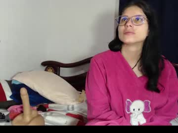 _Bombom__ Chaturbate stream image from June 04, 2025