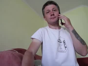 Cruptomen Chaturbate stream image from June 04, 2025