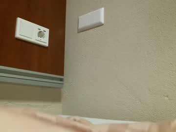 Mikeyh7724 Chaturbate stream image from June 04, 2025