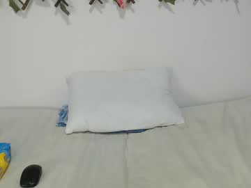 Victoriafox018 Chaturbate stream image from June 04, 2025