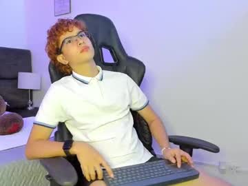 Aiiden_15 Chaturbate stream image from June 04, 2025