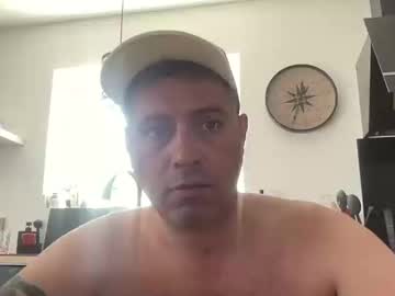 Guil0 Chaturbate stream image from June 04, 2025