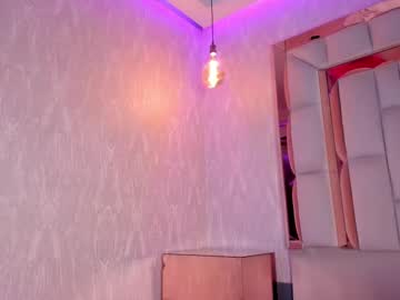 Luna_Belle_ Chaturbate stream image from June 04, 2025