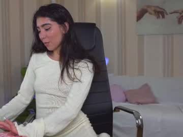 Aiokowolf Chaturbate stream image from June 04, 2025