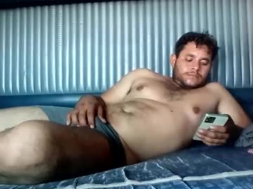 Armandocabralreyes5 Chaturbate stream image from June 04, 2025