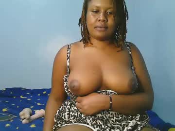 Prettymel_ Chaturbate stream image from June 04, 2025
