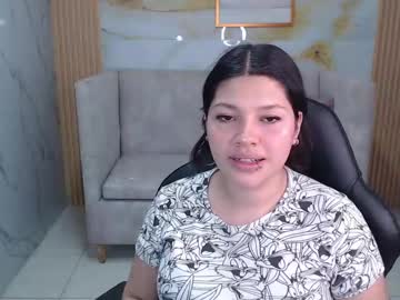 Amelya_Braun_Sub Chaturbate stream image from June 04, 2025