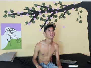 Peter_X_Xs Chaturbate stream image from June 04, 2025