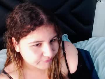 Rossewalkerr Chaturbate stream image from June 04, 2025