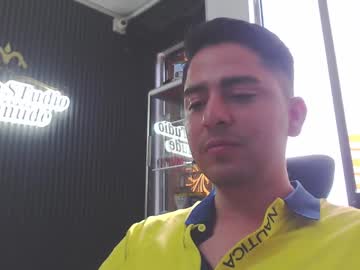 Andreszusunaga Chaturbate stream image from June 04, 2025