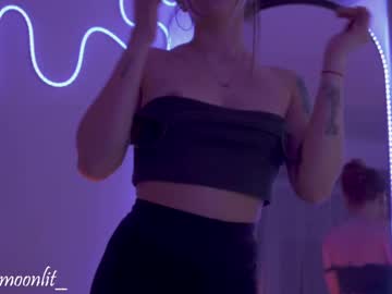 Honeeeey_ Chaturbate stream image from June 04, 2025