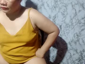 Leena_Ph Chaturbate stream image from June 04, 2025