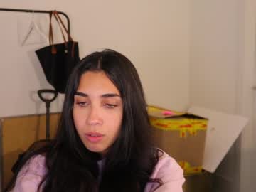 Anastasiapetitegirll Chaturbate stream image from June 04, 2025