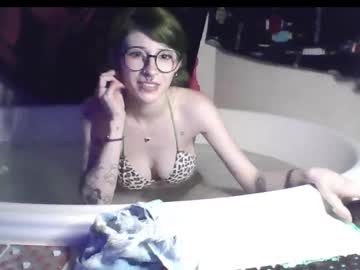 Jynxbewbs Chaturbate stream image from June 05, 2025