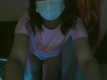 Strawberryboygirl Chaturbate stream image from June 05, 2025