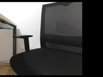 Bigcum_Stallion Chaturbate stream image from June 05, 2025