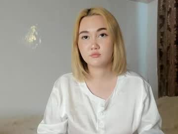 Catswithdogs Chaturbate stream image from June 05, 2025