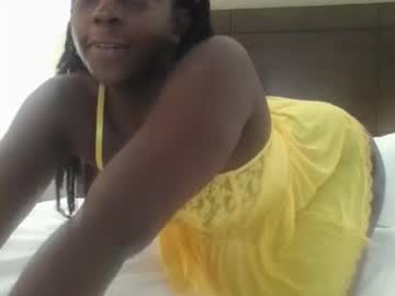 Alannaelu1 Chaturbate stream image from June 05, 2025