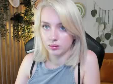 Gracequinns Chaturbate stream image from June 05, 2025