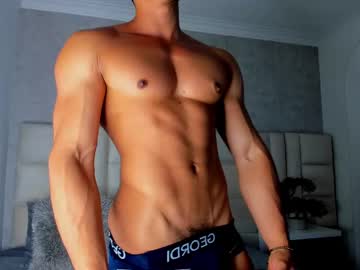 Michael_Reinolds Chaturbate stream image from June 05, 2025