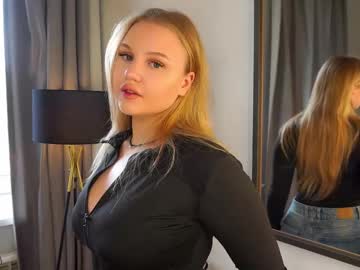 Lizbethfrankson Chaturbate stream image from June 05, 2025