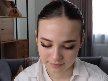 _Chesters_Molly_ Chaturbate stream image from June 05, 2025