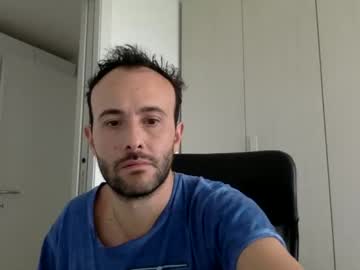 Hhombre Chaturbate stream image from June 05, 2025