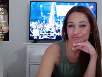 Noelles Chaturbate stream image from June 05, 2025