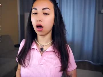 Darlinegreenwood Chaturbate stream image from June 05, 2025