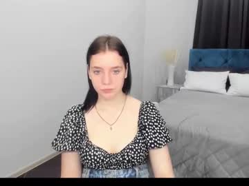 Milenafairy Chaturbate stream image from June 05, 2025