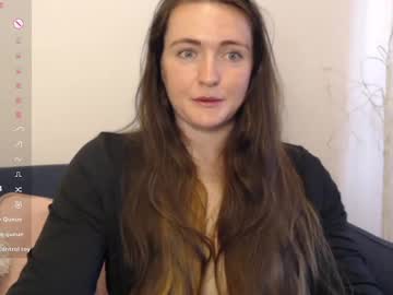 Bustybonnieuk Chaturbate stream image from June 05, 2025