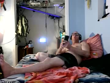 Buzzman628 Chaturbate stream image from June 05, 2025