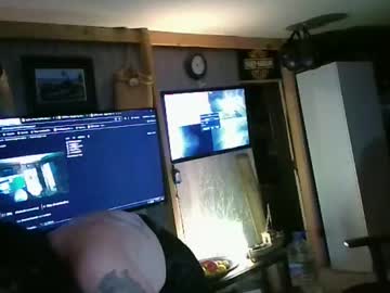 Kiwimatureguy Chaturbate stream image from June 05, 2025