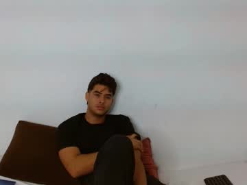 Andrew_Skinny18 Chaturbate stream image from June 05, 2025