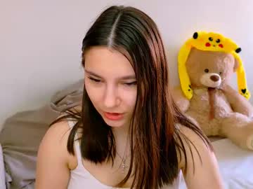 Arianna_Grend Chaturbate stream image from June 05, 2025