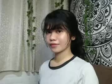 Ave_Tt Chaturbate stream image from June 05, 2025