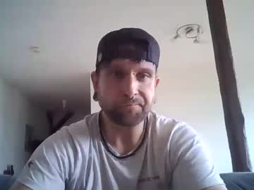 Chesterstiff Chaturbate stream image from June 05, 2025