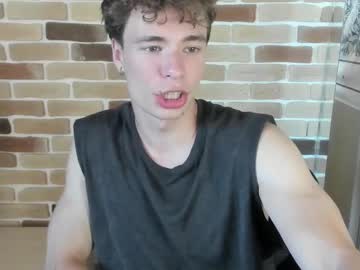 Idkiww Chaturbate stream image from June 05, 2025