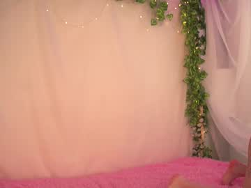 Vivavelour Chaturbate stream image from June 05, 2025