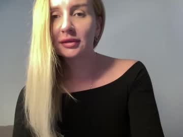 Echodaze Chaturbate stream image from June 05, 2025