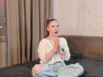 Merciagee Chaturbate stream image from June 05, 2025