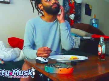 Nuttyxmusk Chaturbate stream image from June 05, 2025