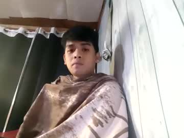 Iampinoy1996 Chaturbate stream image from June 05, 2025