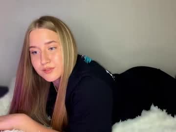 Melissalissaa Chaturbate stream image from June 05, 2025