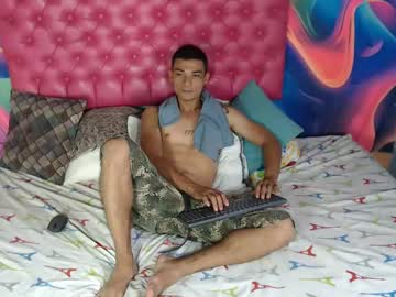 Mike_Vega0 Chaturbate stream image from June 05, 2025